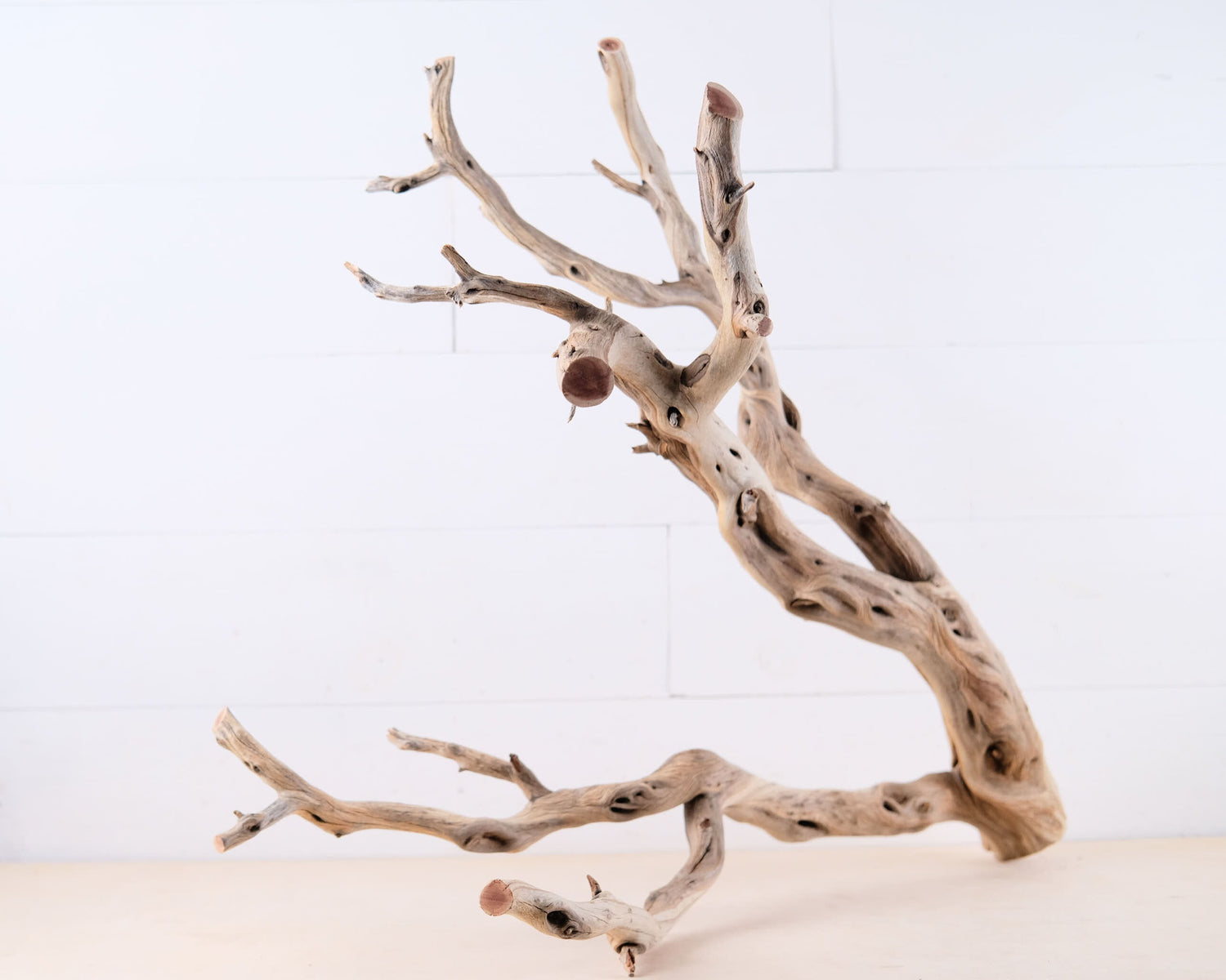 Manzanita Branch 28", Large Aquarium Driftwood, Driftwood Aquascape Centerpiece, Natural Fish Tank Decor, Large Decor Branch