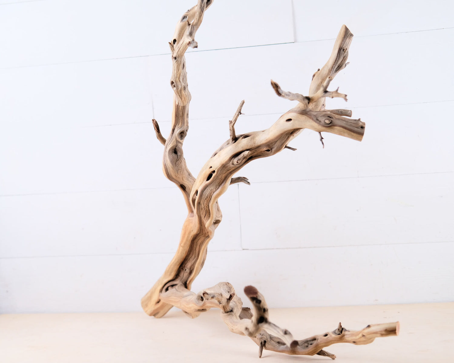 Manzanita Branch 28", Large Aquarium Driftwood, Driftwood Aquascape Centerpiece, Natural Fish Tank Decor, Large Decor Branch